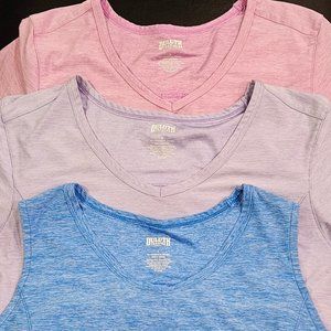 Duluth Trading Co, Women's Armachillo Short Sleeve V-Neck T-Shirt, size L